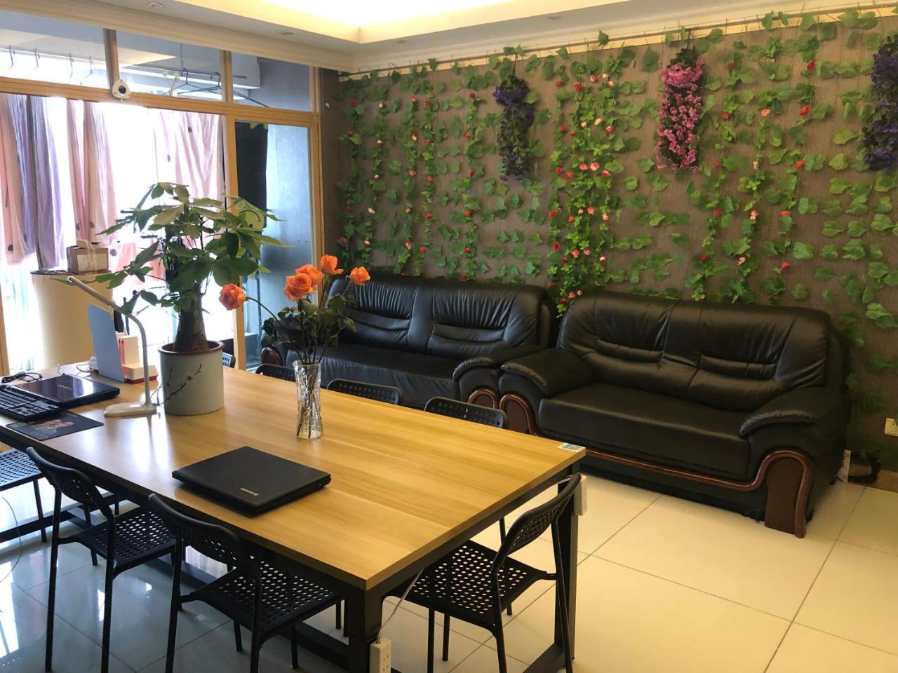 Best Cat Hostel Гуанчжоу Екстер'єр фото