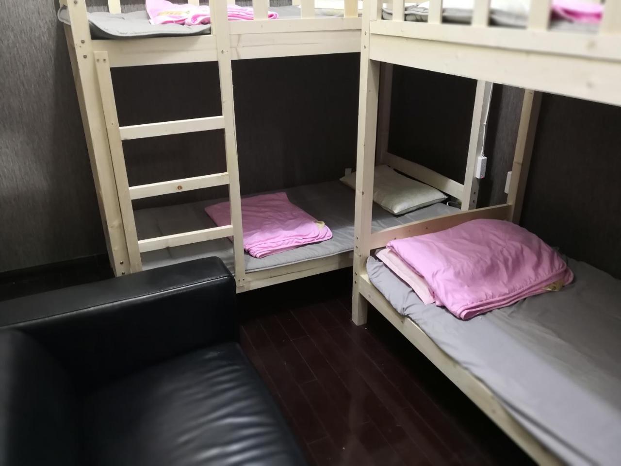 Best Cat Hostel Гуанчжоу Екстер'єр фото