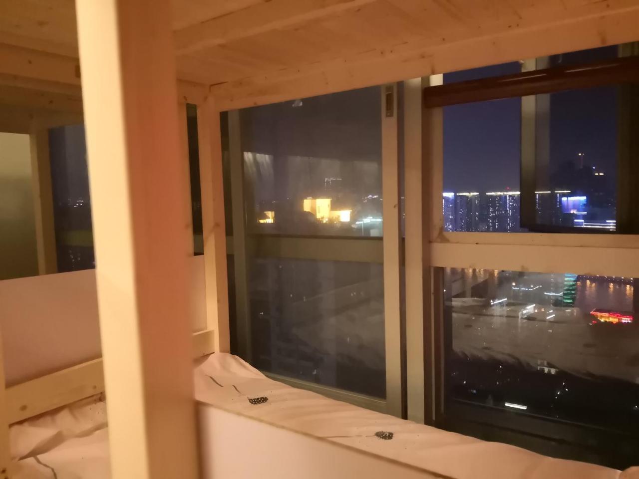 Best Cat Hostel Гуанчжоу Екстер'єр фото