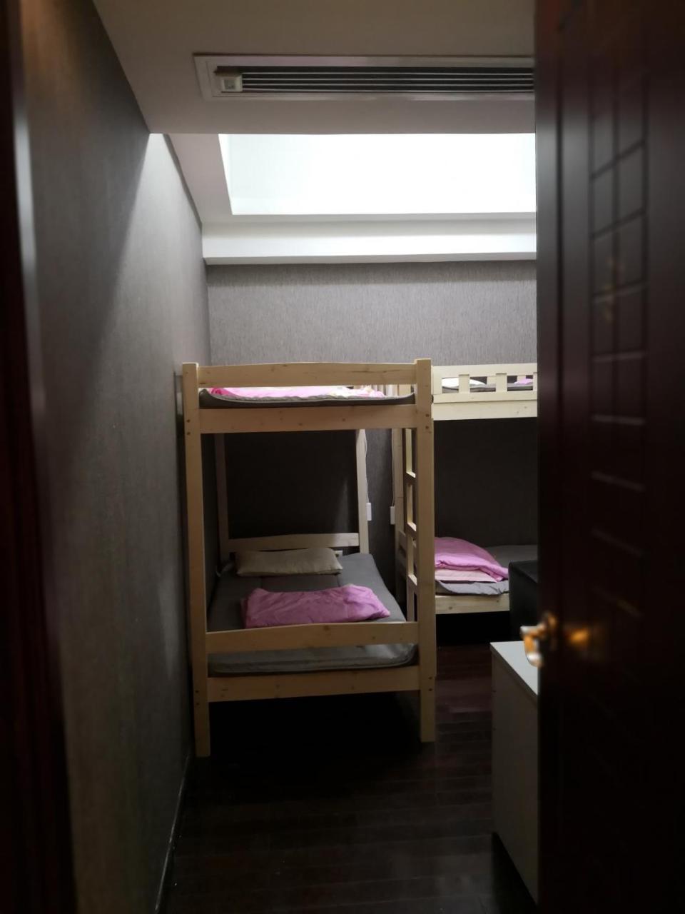 Best Cat Hostel Гуанчжоу Екстер'єр фото