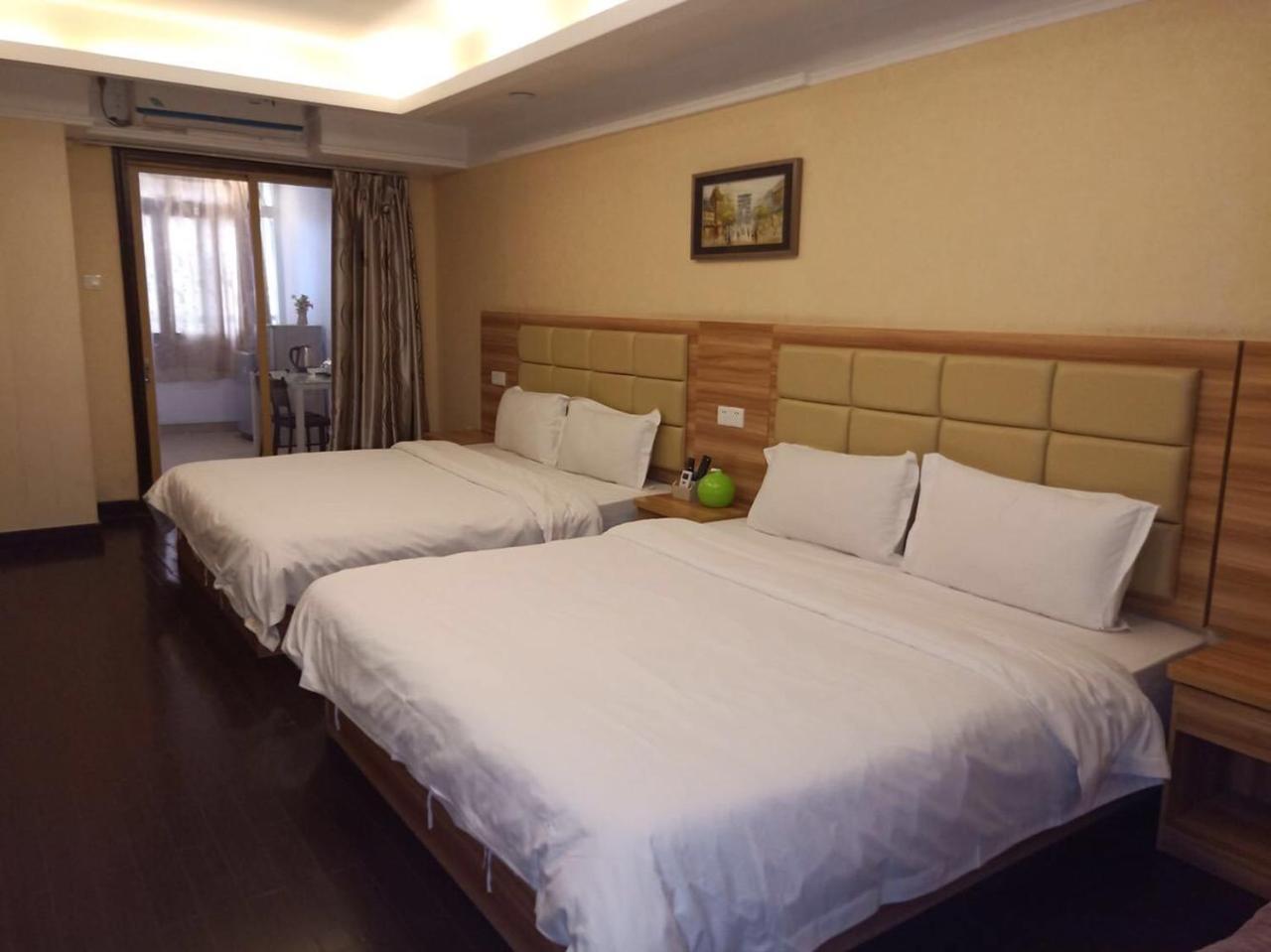 Best Cat Hostel Гуанчжоу Екстер'єр фото